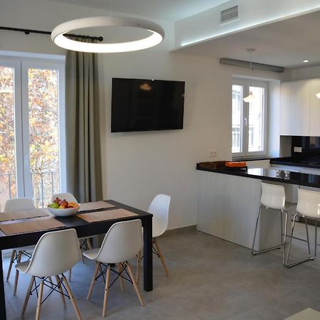 Luminoso Y Moderno Apartamento En El Centro Granada Kültér fotó