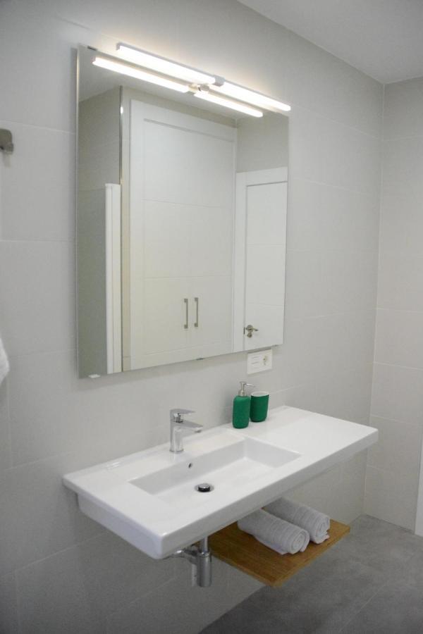 Luminoso Y Moderno Apartamento En El Centro Granada Kültér fotó